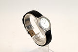 美品 【CITIZEN】 シチズン EXCEED デュラテクト 高精度QUARTZ シルバー文字盤 女性用 レザーベルト 3330-T006701 動作良好
